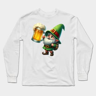 St Patricks Day Gnome Drinking Beer Long Sleeve T-Shirt